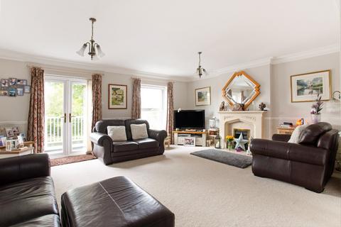 4 bedroom semi-detached house for sale, Jacks Lane, Harefield, Uxbridge, UB9