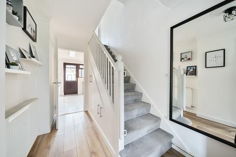 9 Barlinch Close, Taunton, TA2 7HL
