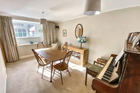 25 Higher Town, Sampford Peverell, Tiverton, EX16 7BR