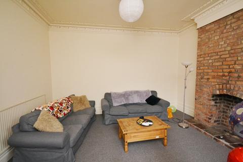 7 bedroom terraced house to rent, Brunswick Road, Manchester M20