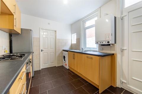 2 bedroom flat to rent, £140pppw - Thornleigh Road, Newcastle Upon Tyne