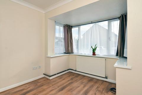 1 bedroom end of terrace house for sale, Sunbury Court, North Shoebury, Shoeburyness, Essex, SS3