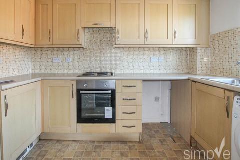 2 bedroom flat to rent, Reid Close, Hayes, Middlesex