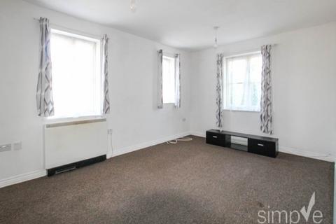 2 bedroom flat to rent, Reid Close, Hayes, Middlesex