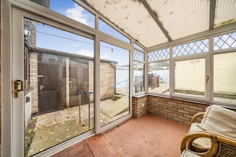 33 Greenfields, Kington, HR5 3AA