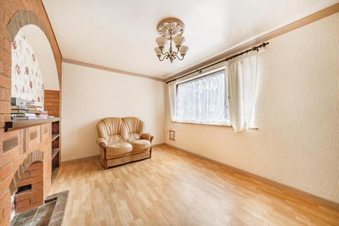 33 Greenfields, Kington, HR5 3AA