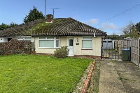 2 bedroom semi-detached bungalow for sale, Mill Lane, Littlehampton BN17