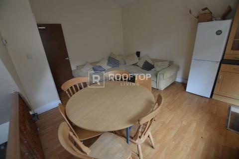 6 bedroom house to rent, Norwood Road, Leeds LS6