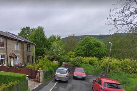 2 bedroom terraced house to rent, Kings Avenue, Rossendale BB4