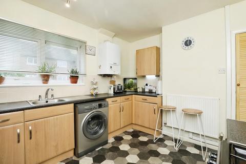 45 Lowedges Drive, Sheffield, S8 7LS