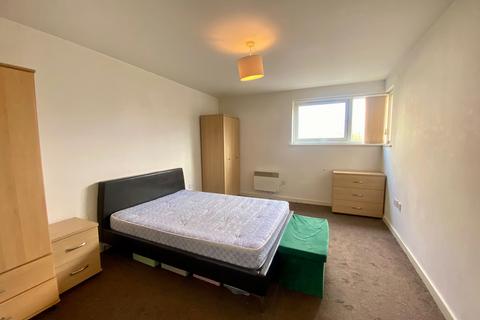 2 bedroom flat to rent, 34 Hulme High Street, Manchester M15