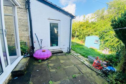 2 bedroom terraced house to rent, Dean Street, Mossley, Ashton-Under-Lyne OL5