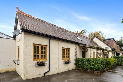 2 bedroom semi-detached house for sale, South Street, Portslade Village, Brighton