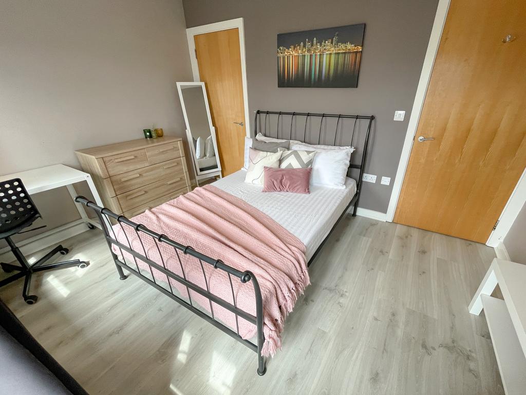20 Golders Green(3)