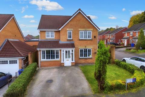 4 bedroom detached house for sale, Dingle Close, Radcliffe, M26