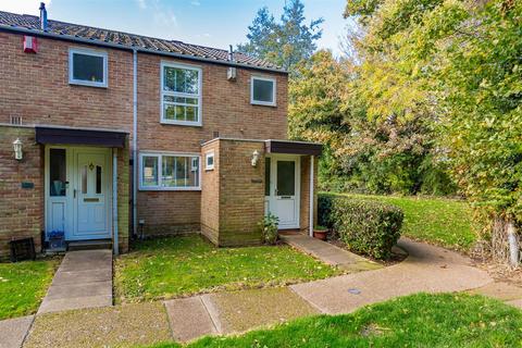 134 Ayelands, New Ash Green, Longfield, DA3 8JU