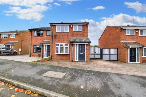 Ambleside Road, Bedworth