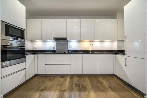 3 bedroom apartment for sale, Conningham Court, Dowding Drive, Kidbrooke, SE9