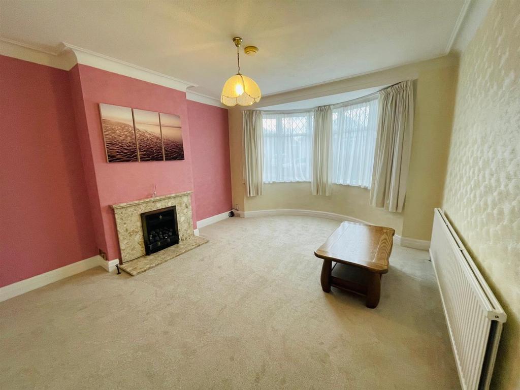 Front room.jpg