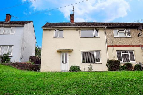 3 bedroom semi-detached house to rent, Constable Drive, Newport, NP19