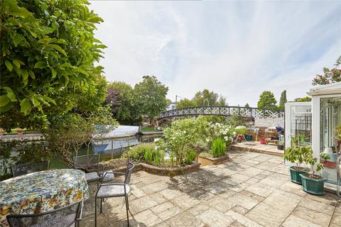 4 bedroom detached house for sale, Riverside, Lower Hampton Road, Sunbury-on-Thames, Surrey, TW16