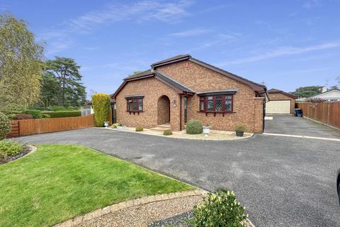 4 bedroom detached bungalow for sale, Woolsbridge Road, Ashley Heath BH24