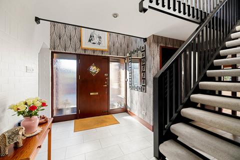 2 Badgers Bridge, Etchinghill, Folkestone, CT18 8NR