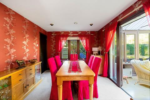 2 Badgers Bridge, Etchinghill, Folkestone, CT18 8NR