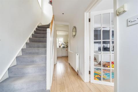 3 bedroom semi-detached house for sale, Brookfield Crescent, Mill Hill