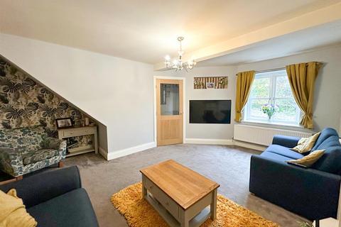 4 Laycock Fields, Cowling, Keighley, BD22 0DN