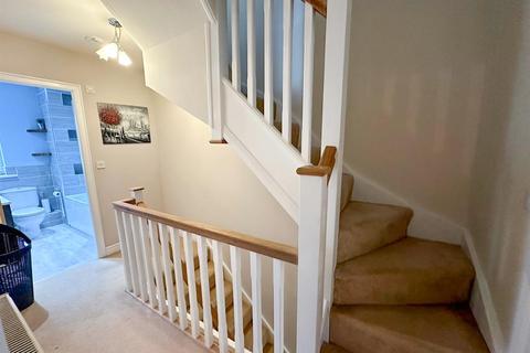 4 Laycock Fields, Cowling, Keighley, BD22 0DN
