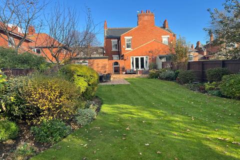 4 bedroom semi-detached house for sale, Sunderland Road, South Shields