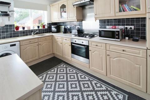 5 Bishops Drive, Ryton, NE40 3NY