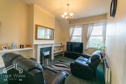 1 bedroom flat for sale, 36-38 St. Annes Road East, Lytham St. Annes, Lancashire, FY8 1UR