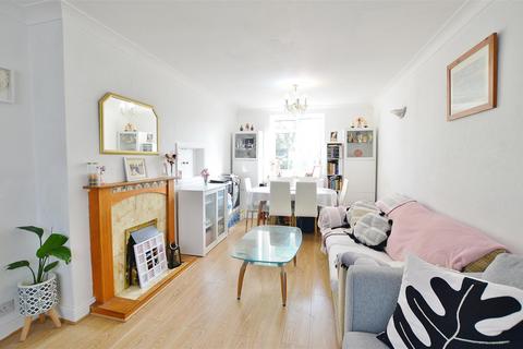 2 bedroom terraced house for sale, Gascons Grove, Slough