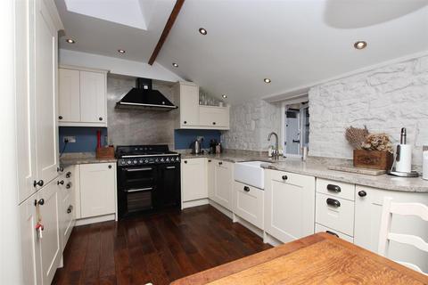 3 bedroom house to rent, High Street, Bath BA2