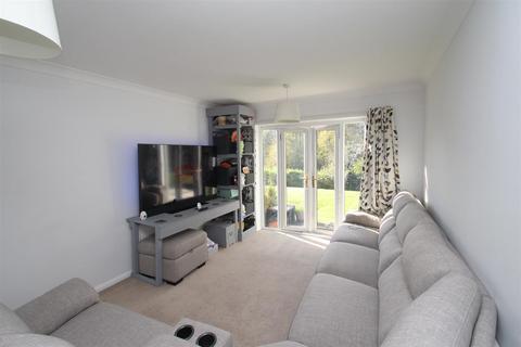 1 bedroom flat to rent, Oram Place, Lawn Lane, Hemel Hempstead