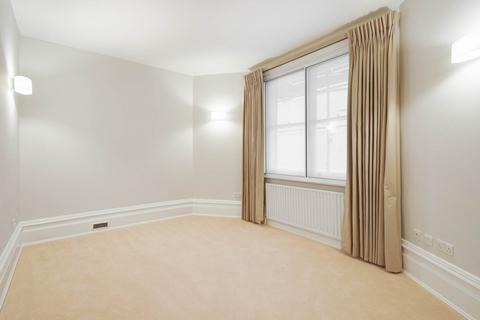 2 bedroom flat to rent, Hans Road, London