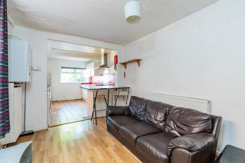 5 bedroom terraced house to rent, Avenue Road, Southampton