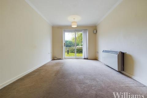 2 bedroom house for sale, Plested Court, Aylesbury HP22