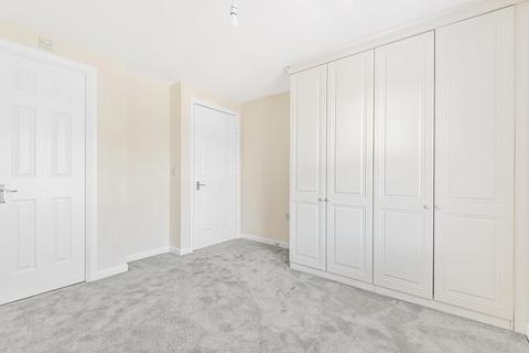 2 bedroom flat for sale, Aylesbury,  HP19,  Buckinghamshire,  HP19