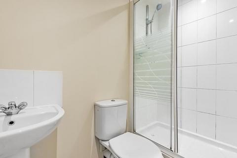 2 bedroom flat for sale, Aylesbury,  HP19,  Buckinghamshire,  HP19