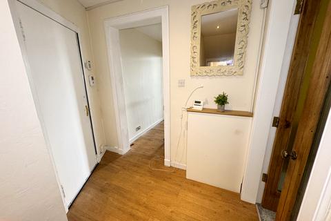 30 Cathkinview Road, Glasgow, G42 9EL