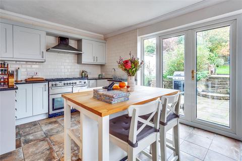 3 bedroom end of terrace house for sale, Victoria Road, Reading RG10