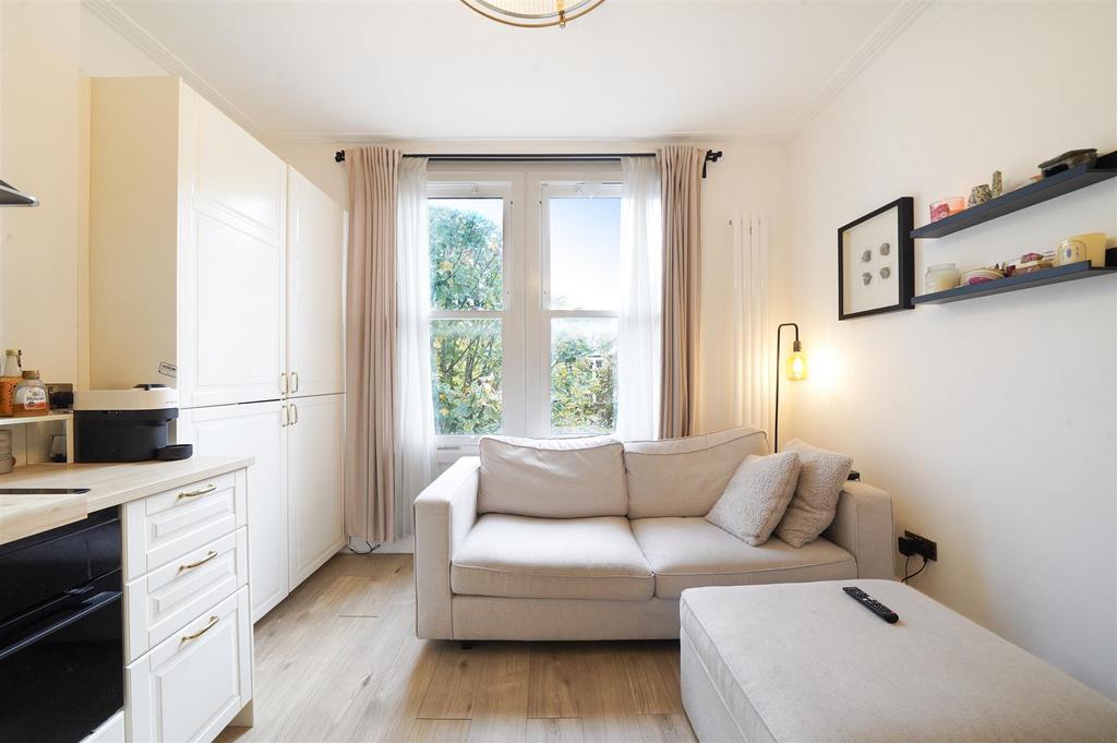 58 D Micheldever Road - yy PJz Yz TAwh Cvx Ag53d U.jpg