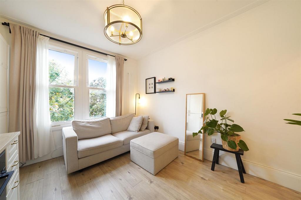 58 D Micheldever Road - j39i TBVie Ej JLPKofb Pf.jpg