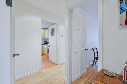 1 bedroom flat for sale, Berwick Street, Soho, London, W1F