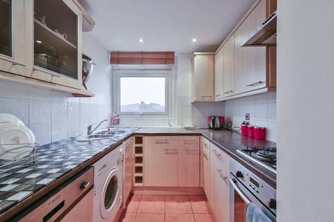 1 bedroom flat for sale, Berwick Street, Soho, London, W1F