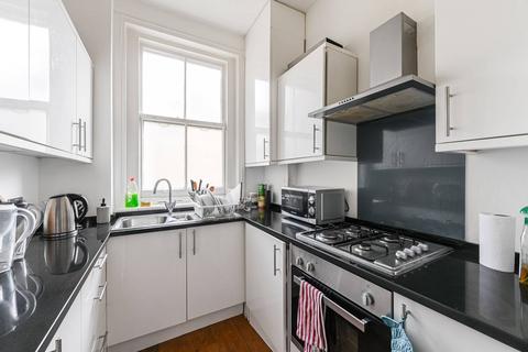 2 bedroom flat for sale, Vauxhall Bridge Road, Westminster, London, SW1V