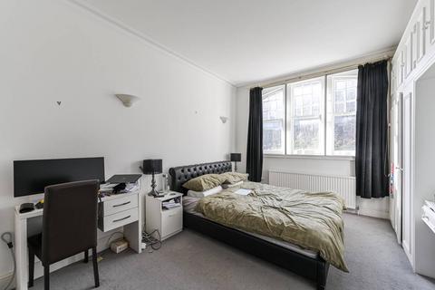 2 bedroom flat for sale, Vauxhall Bridge Road, Westminster, London, SW1V